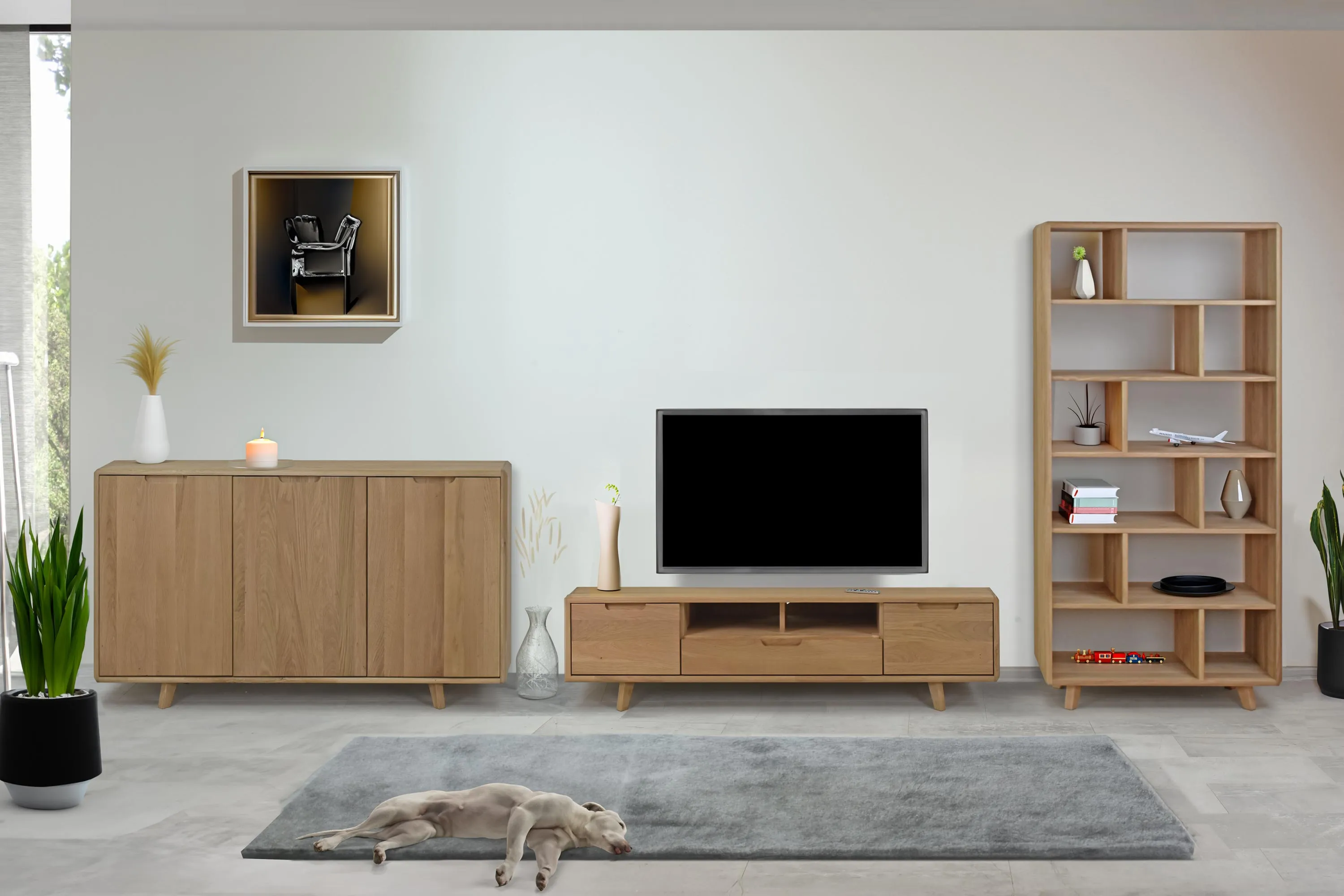 Dubov&yacute; n&aacute;bytek do ob&yacute;vac&iacute;ho pokoje a chodby s n&aacute;zvem Bratislava